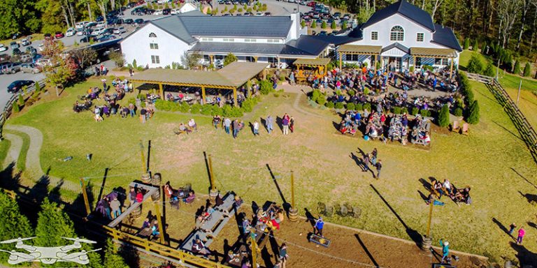 Blue-Mountain-Brewery-And-Restaurant-Aerial-of-Grounds-800x400
