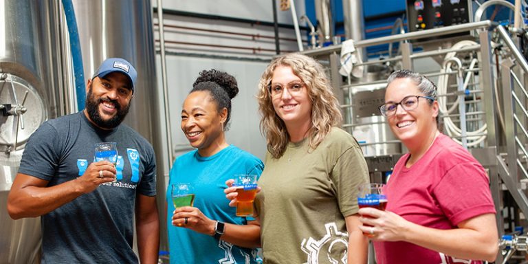 Decipher-Brewing-Tour-People-800x400