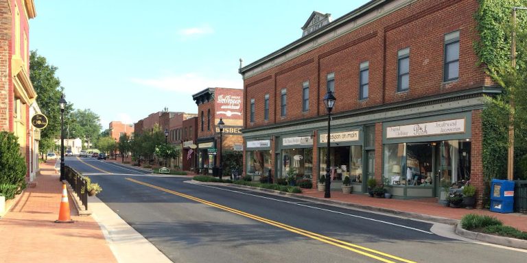 Gordonsville-town-center-shopping