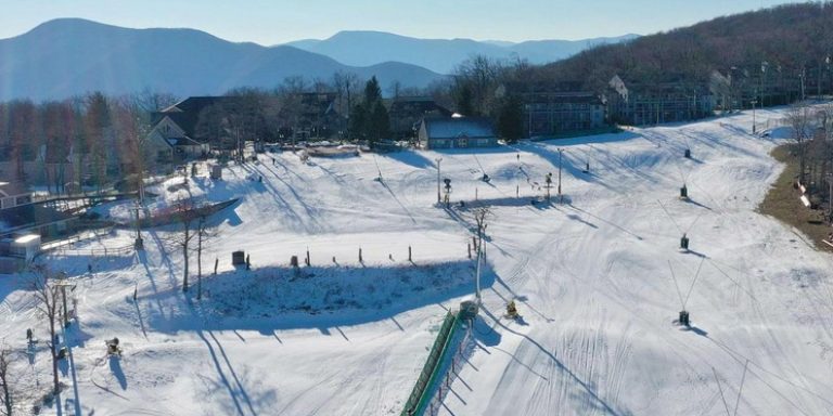 wintergreenresort-skiing-drone-view